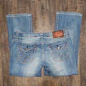 Stylish Blue Jeans with Embroidered Pockets